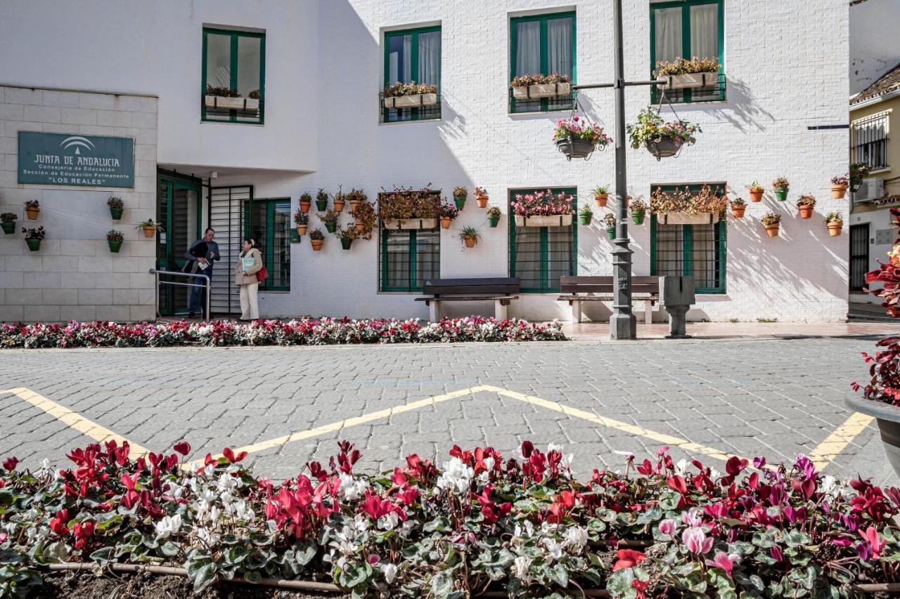 Seaclub Suites Estepona By Roomservices ภายนอก รูปภาพ